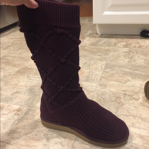 UGG Shoes - UGG Argyle boots 5879 size 10 never worn burgundy